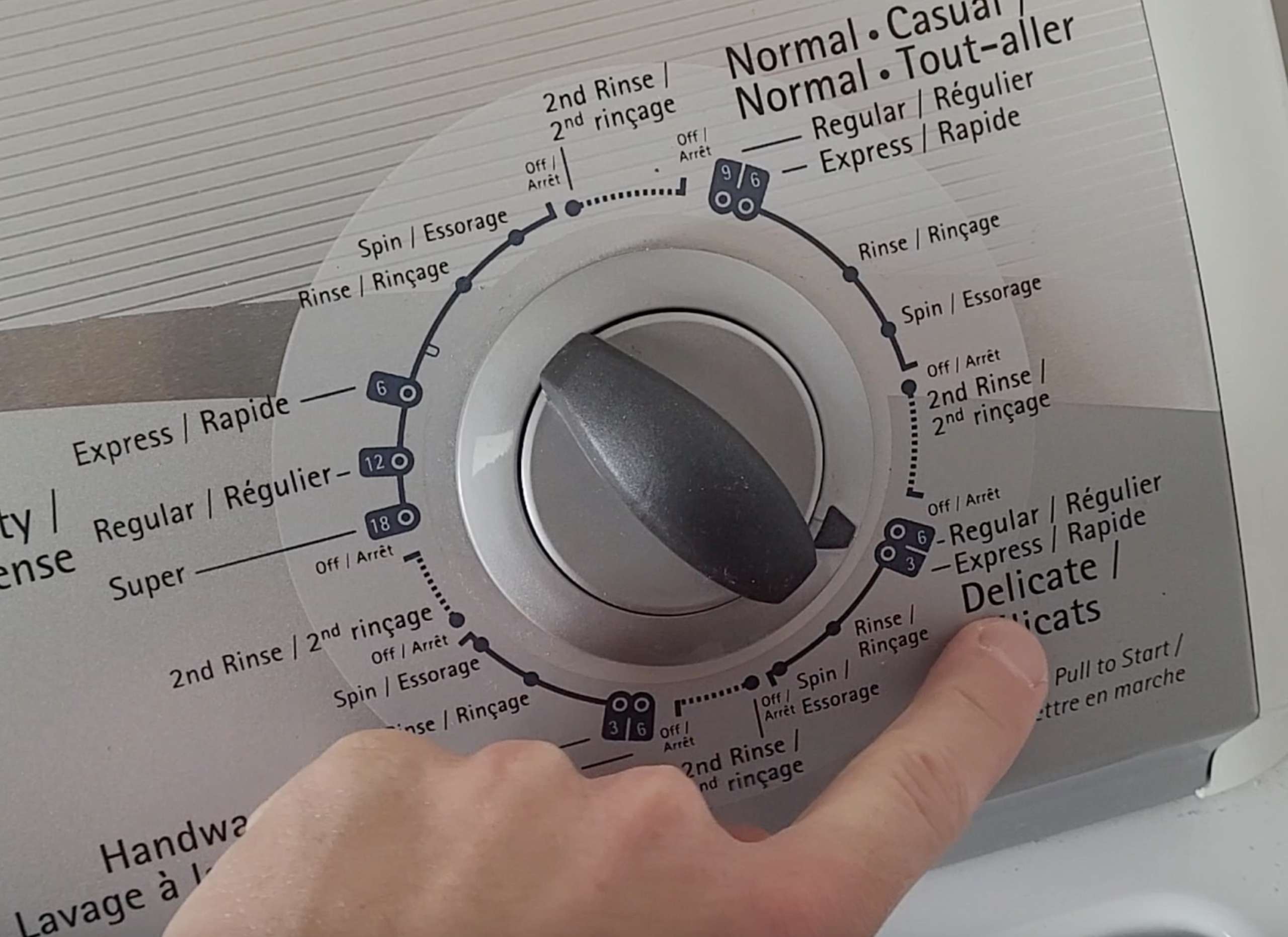 How to Machine Wash Silk StepbyStep Guide 1000 Kingdoms